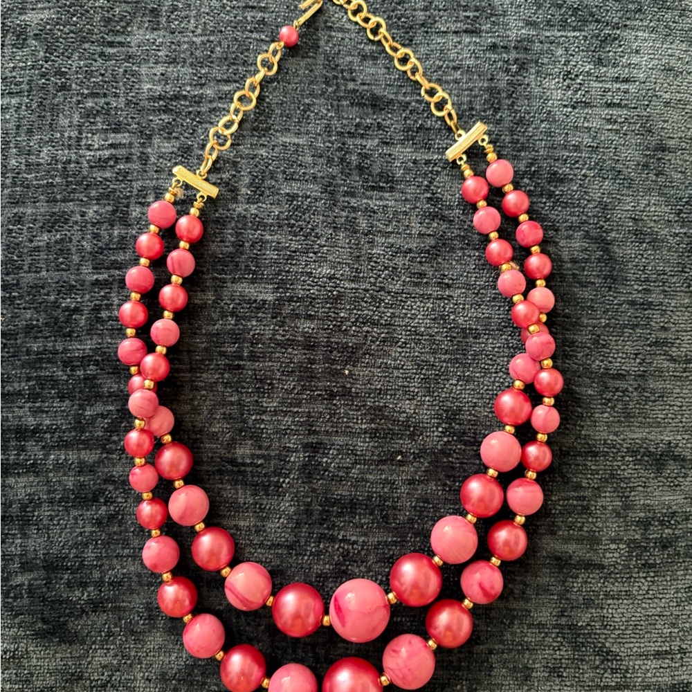 Elegant Pink Beaded Necklace